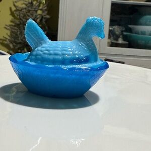 Vintage unmarked Blue slag Glass Hen on Nest Dish